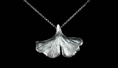 Collier Feuille de Ginkgo Argent 999